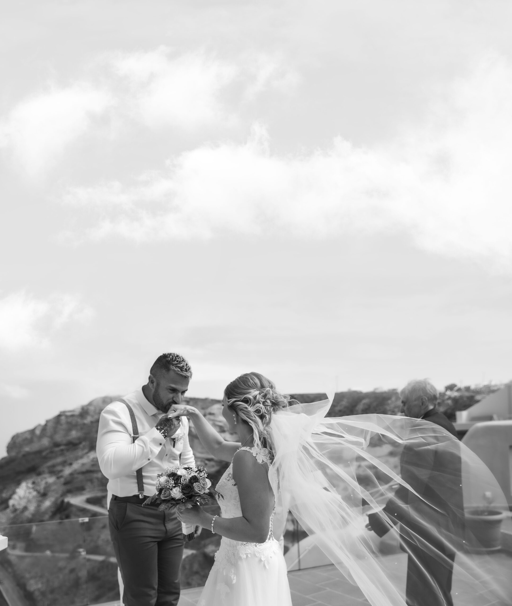 Santorini-weddings-caldera-bride-groom Santorini-weddings-caldera-bride-groom
